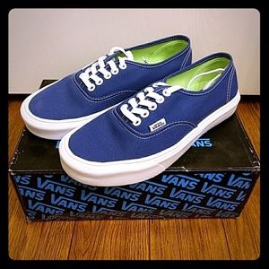 Vans Authentic Lite
